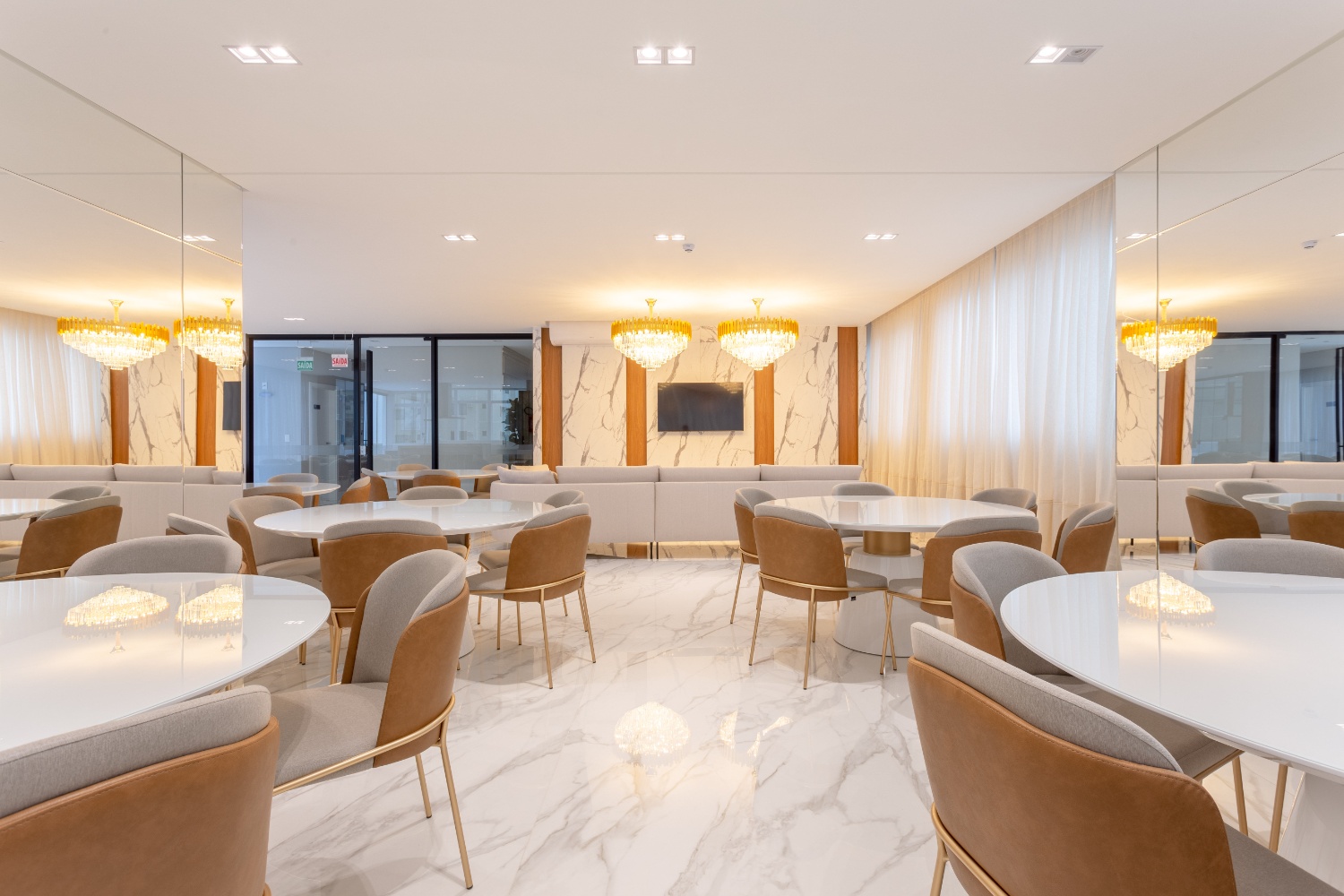Apartamento no Edifício Dom Benedito em Itapema - foto 29