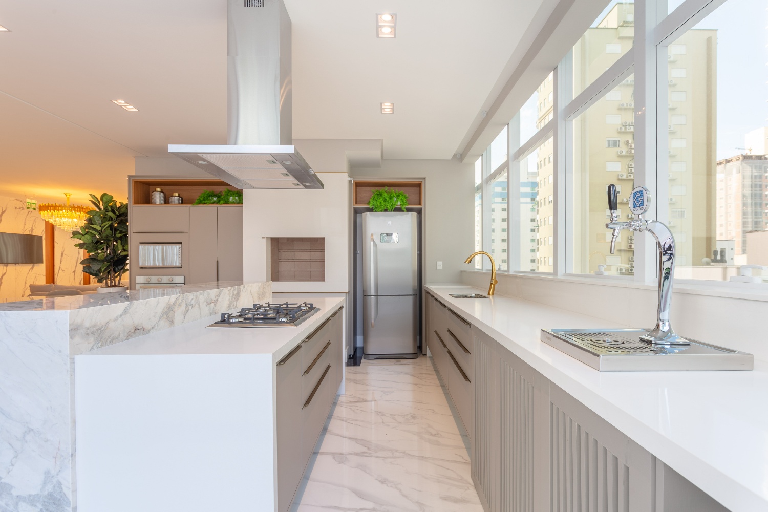 Apartamento no Edifício Dom Benedito em Itapema - foto 33