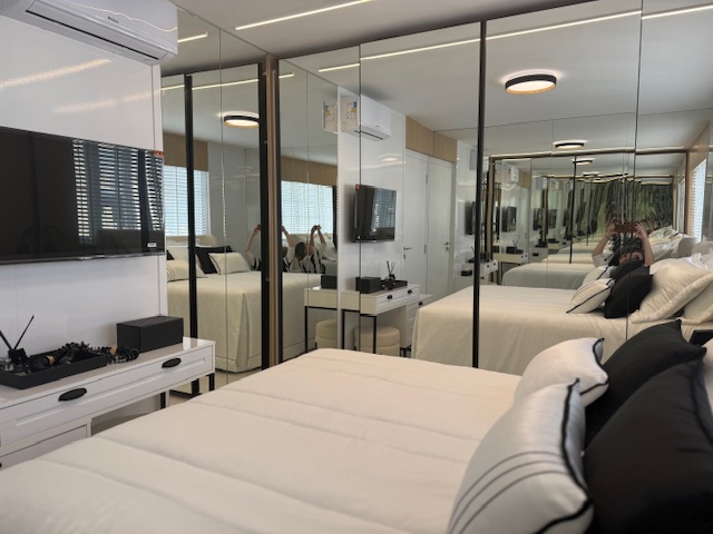 Apartamento no Edifício Imperatriz no Centro de Balneário Camboriú - foto 8