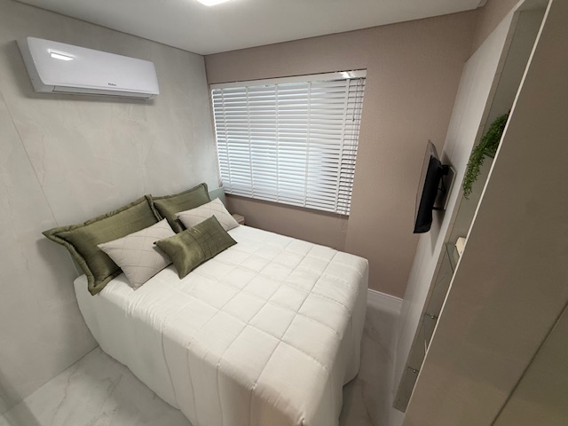 Apartamento no Edifício Imperatriz no Centro de Balneário Camboriú - foto 10