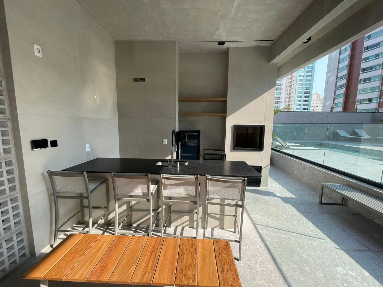 Apartamento no Edifício Sun Beach em Balneário Camboriú - foto 59