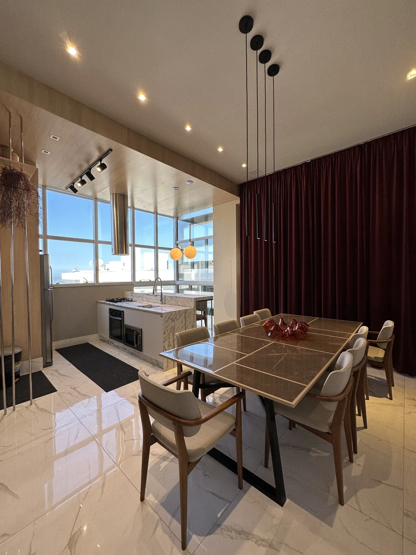 Apartamento no Ed. Abu Dhabi Residence em Meia Praia em Itapema - foto 28