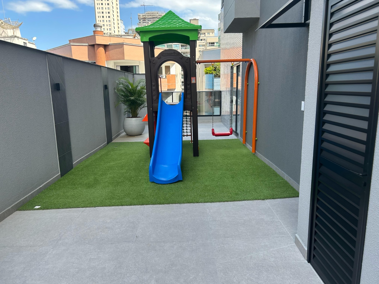 Apartamento no Edifício Ciro Dellagnelo em Itapema - foto 38