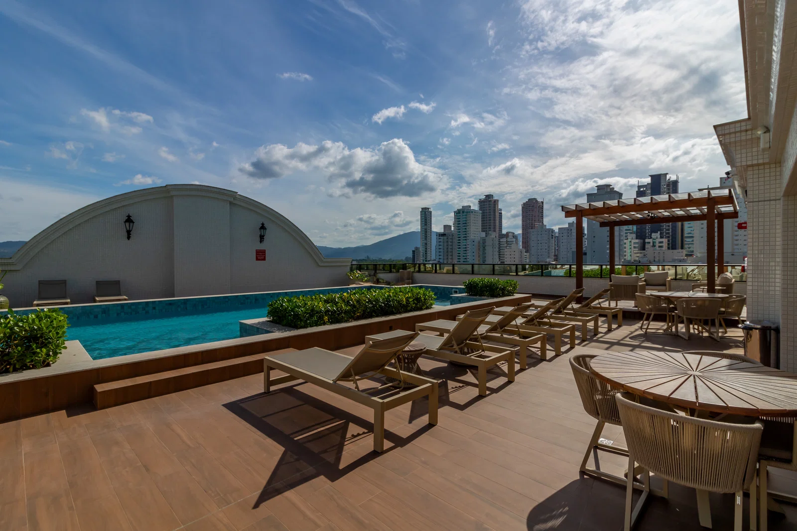 Apartamento à venda no Edifício Paramount em Itapema - foto 20