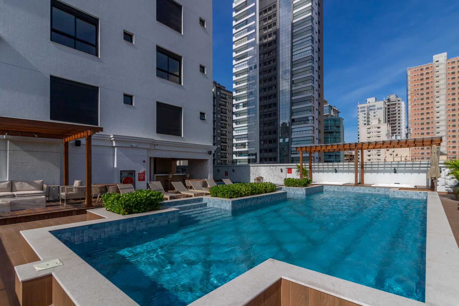 Apartamento à venda no Edifício Paramount em Itapema - foto 21