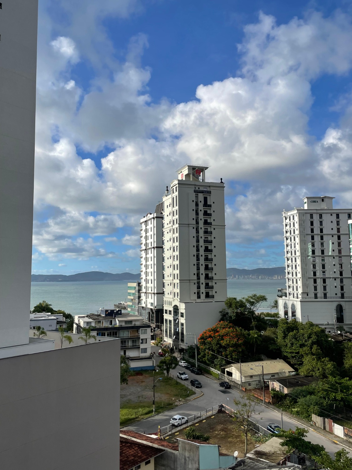 Apartamento no Edifício Le Premer em Itapema - foto 2
