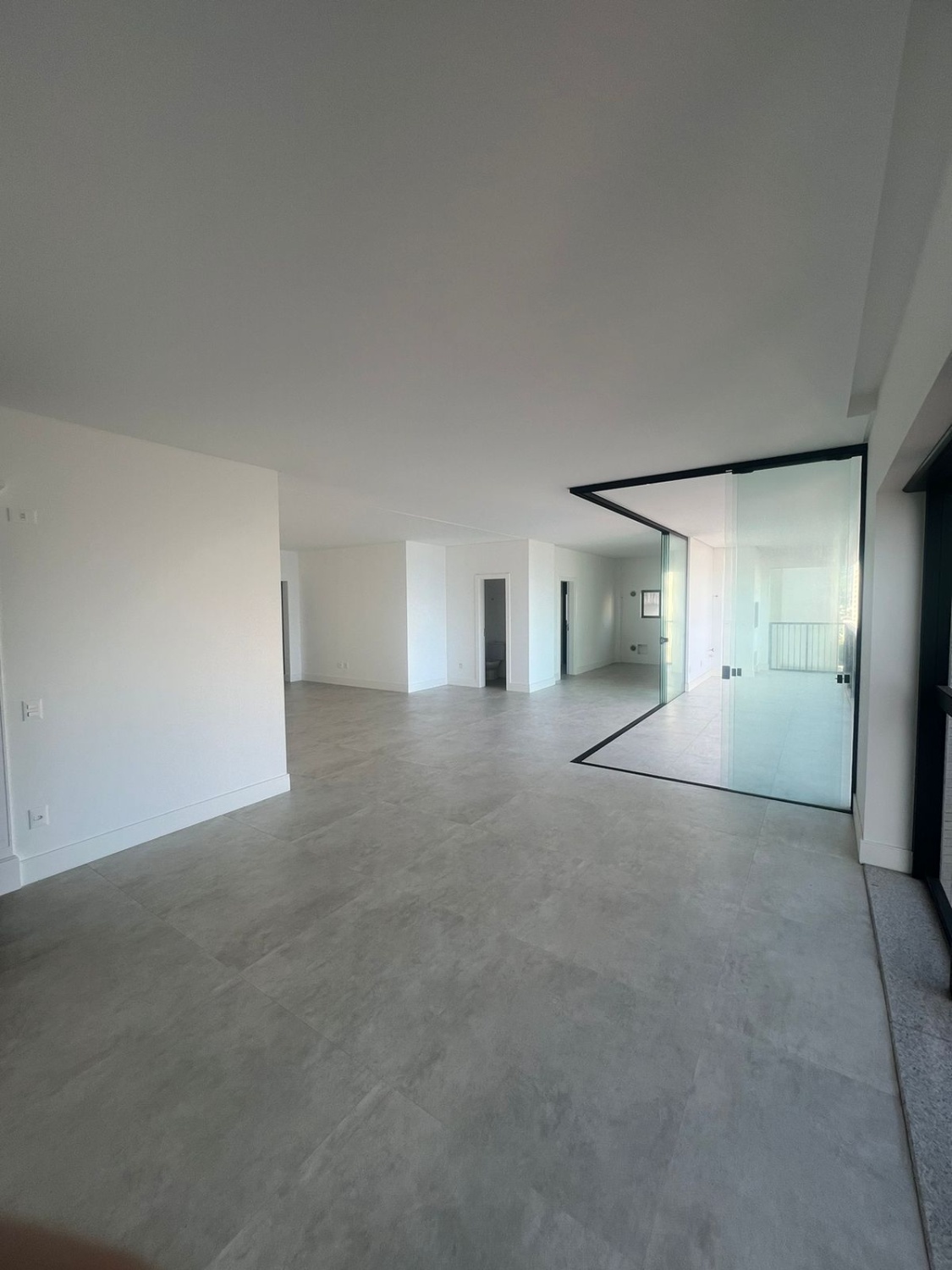 Apartamento no Edifício Invictus em Itapema - foto 3