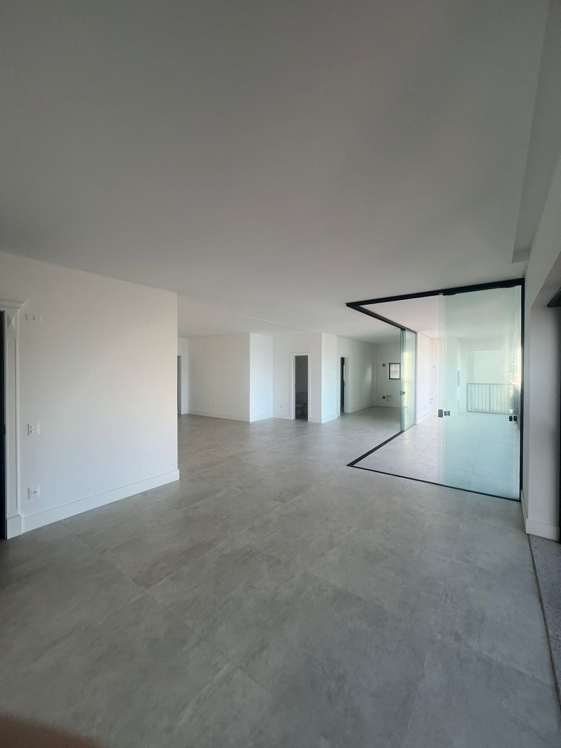 Apartamento no Edifício Invictus em Itapema - foto 4