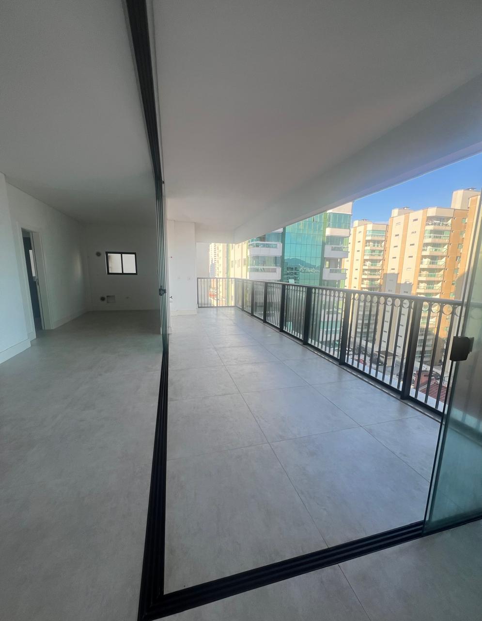 Apartamento no Edifício Invictus em Itapema - foto 21