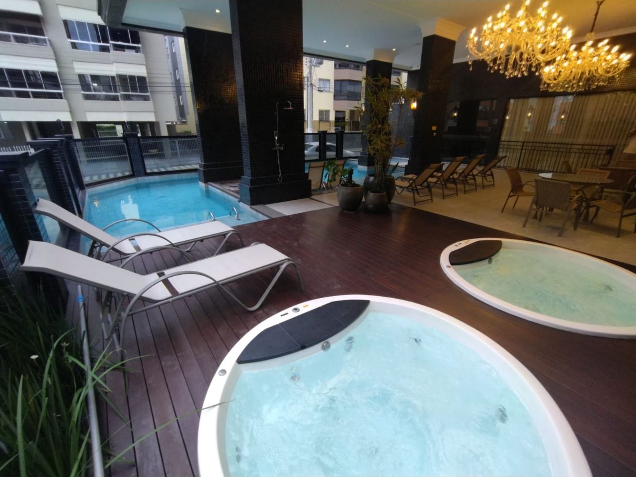 Apartamento no Edifício Invictus em Itapema - foto 34