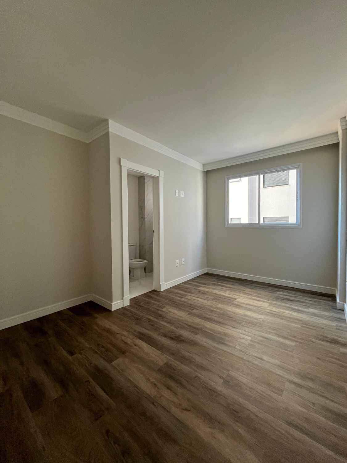 Apartamento no Edifício Arnou T. de Melo no Centro de Itapema - foto 15