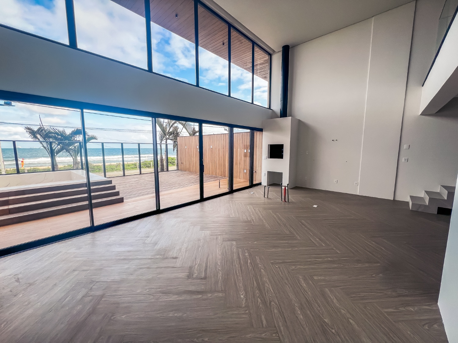 Apartamento Garden Duplex no Edifício Sunrise na Praia Brava