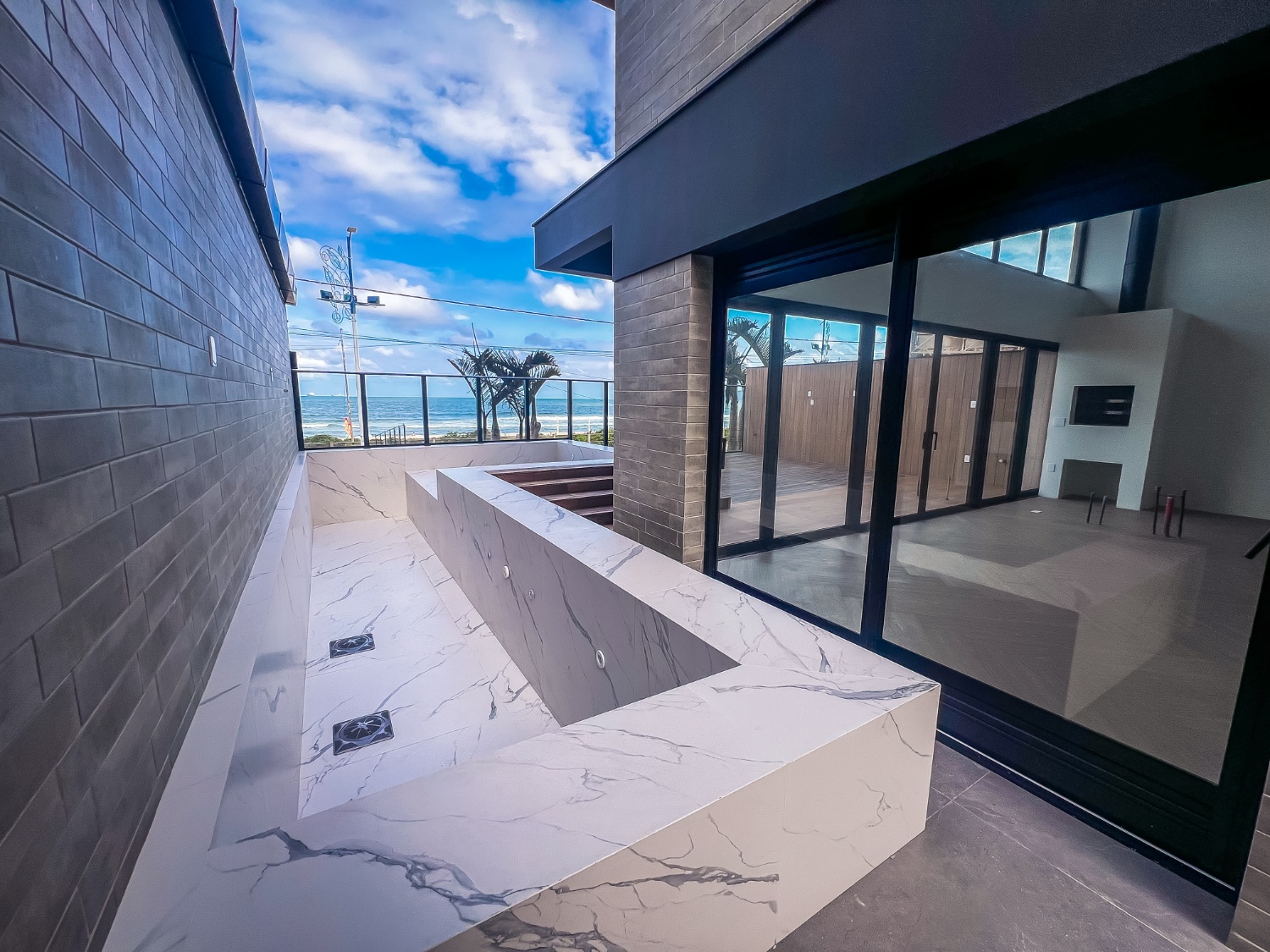 Apartamento Garden Duplex no Edifício Sunrise na Praia Brava - foto 29