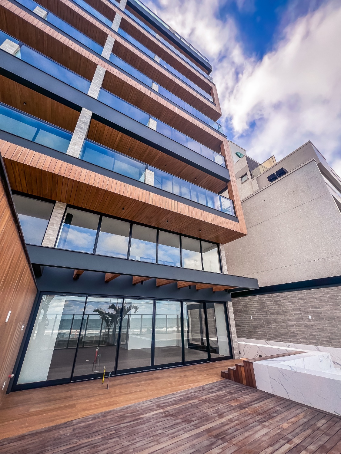 Apartamento Garden Duplex no Edifício Sunrise na Praia Brava - foto 35