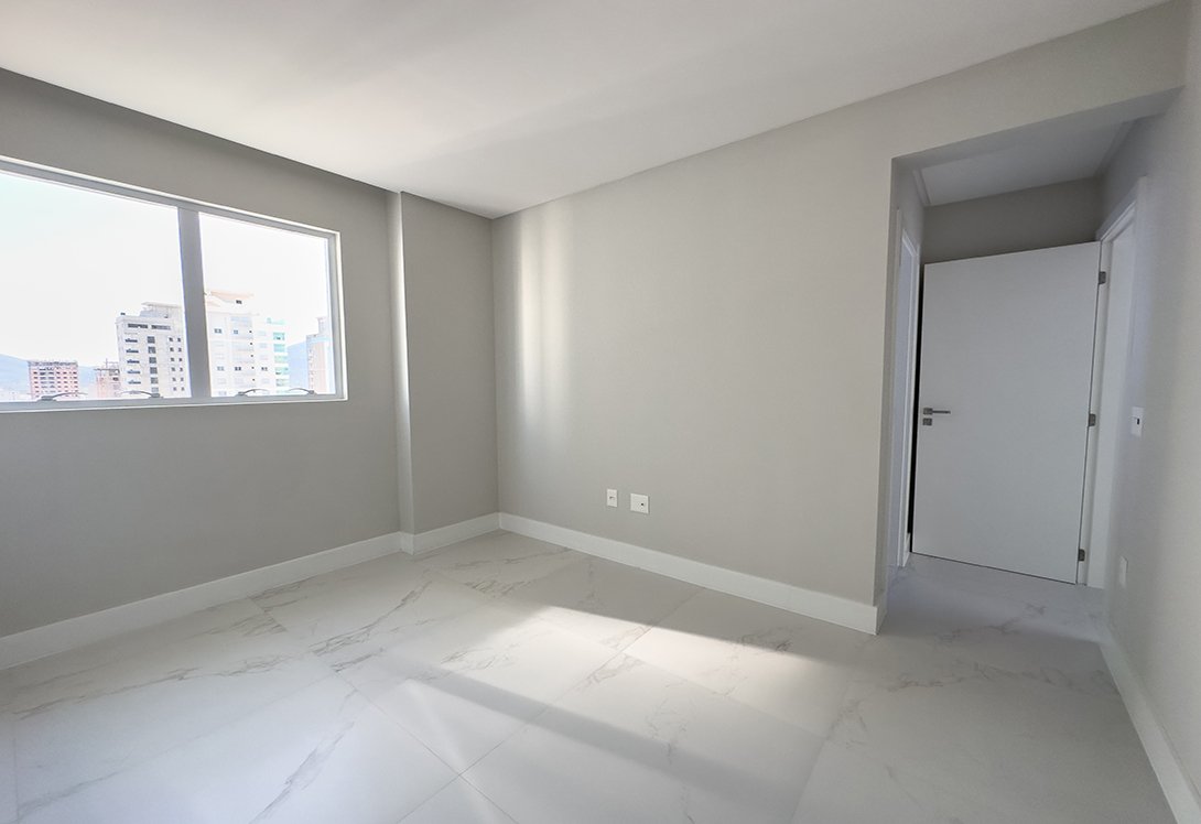 Apartamento no Edifício Garden Square em Itapema - foto 34