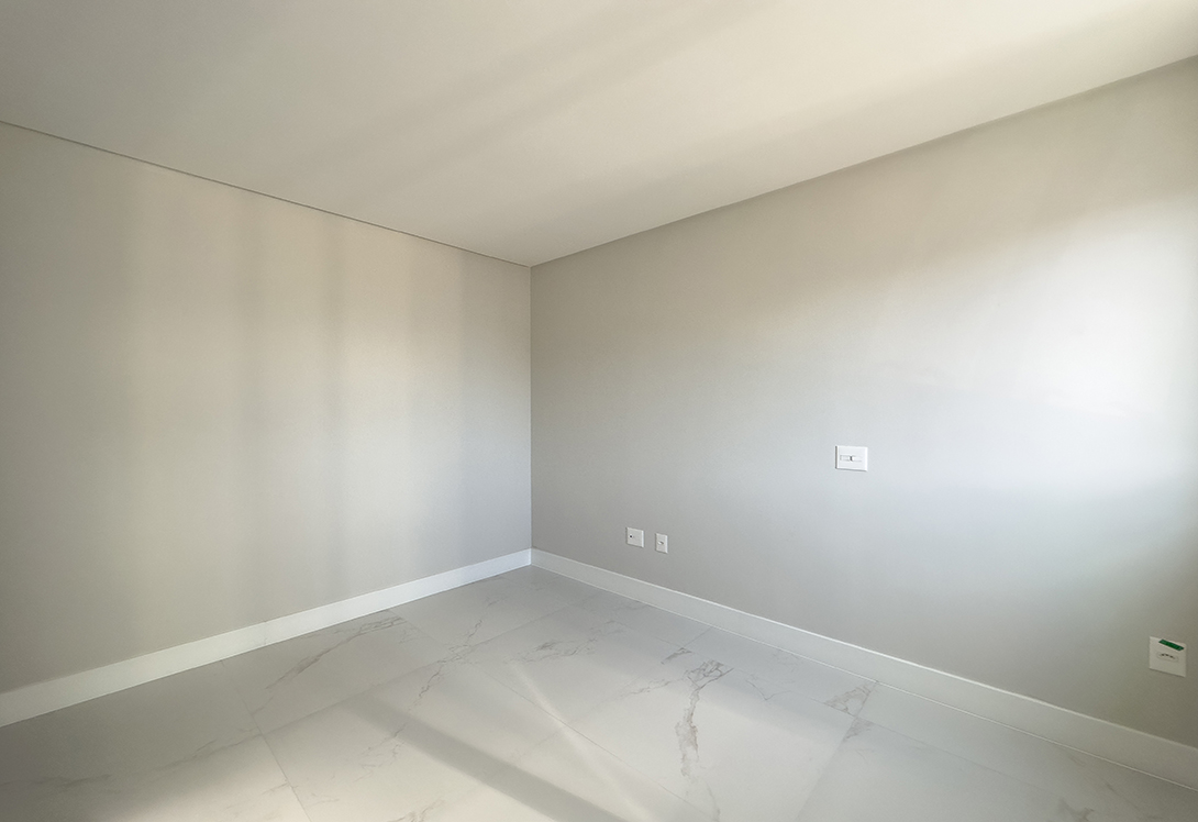Apartamento no Edifício Garden Square em Itapema - foto 36