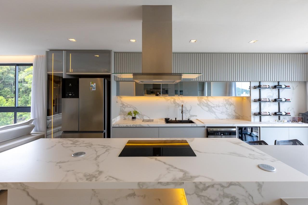 Cobertura Triplex no Edifício Unique na Praia Brava - foto 6