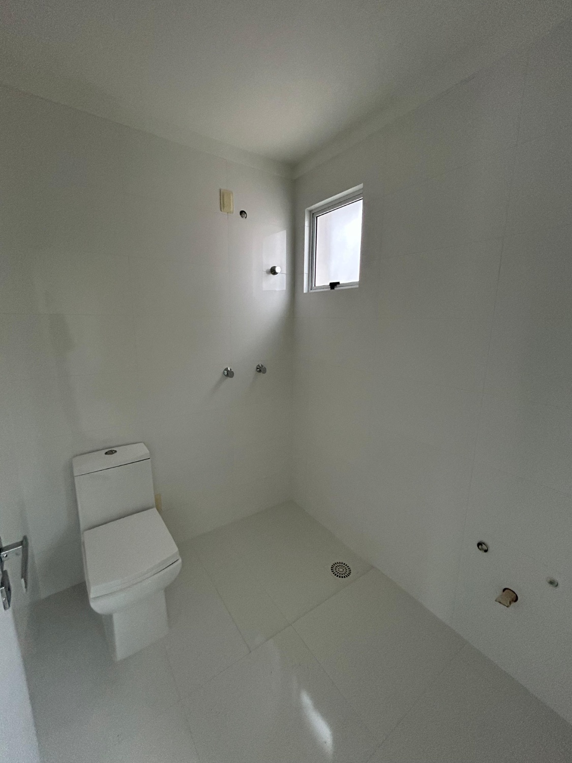 Apartamento no Edifício Jardim das Alamandas em Itapema - foto 14