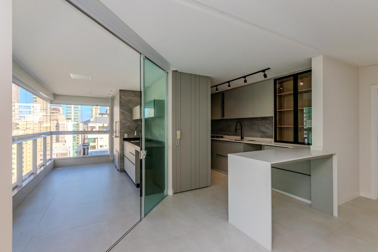 Apartamento no Edifício Place Vendôme em Itapema