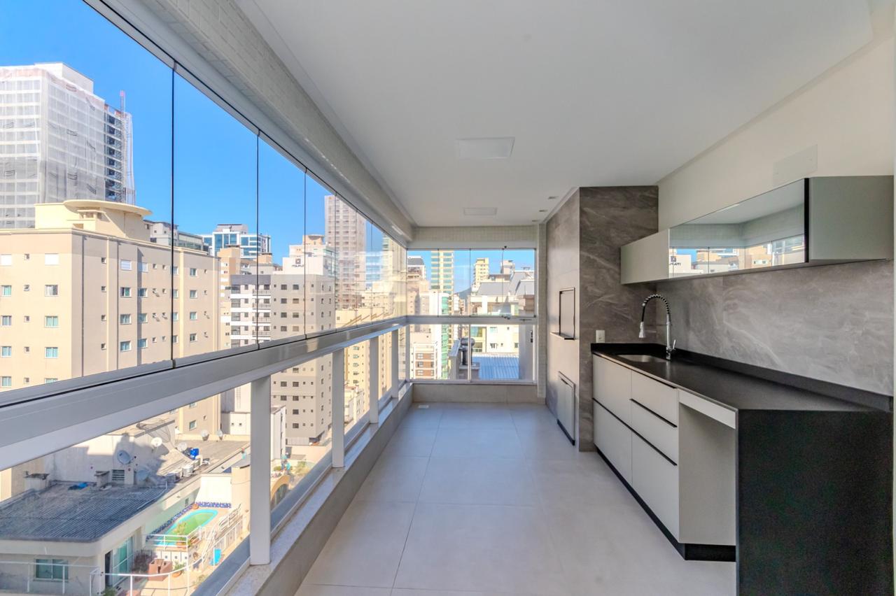 Apartamento no Edifício Place Vendôme em Itapema - foto 5