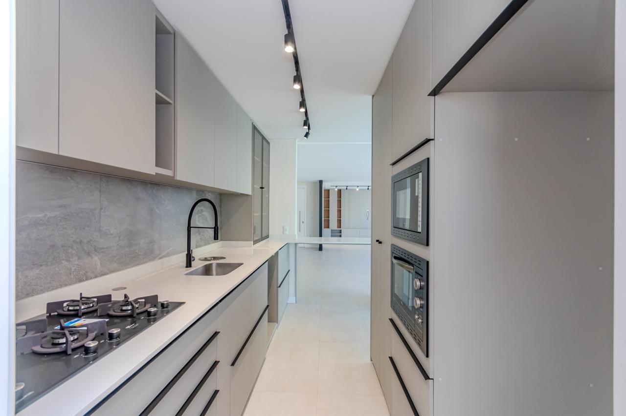 Apartamento no Edifício Place Vendôme em Itapema - foto 7