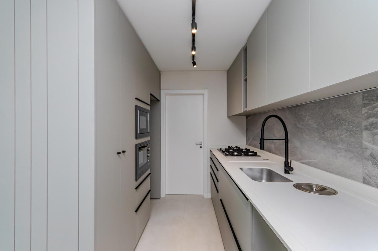 Apartamento no Edifício Place Vendôme em Itapema - foto 8