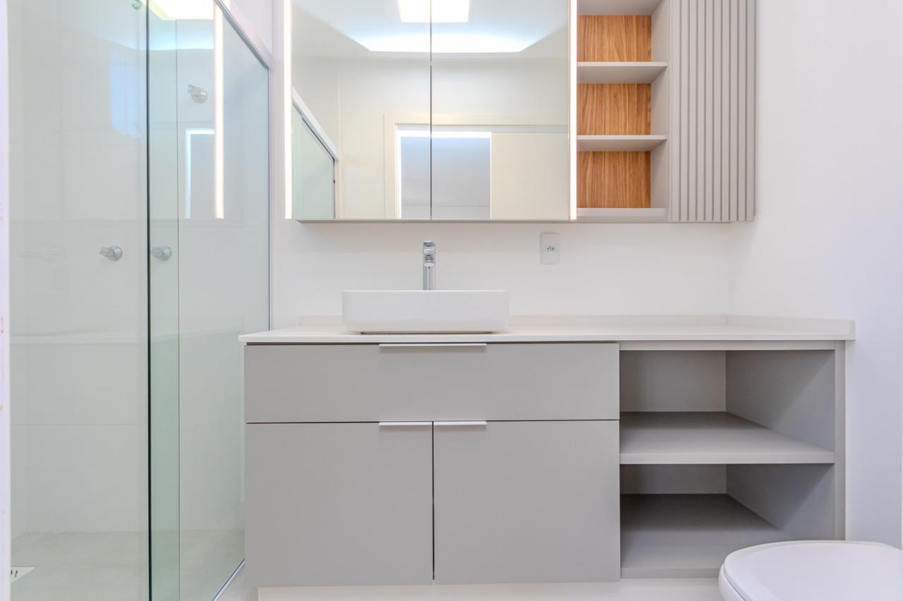 Apartamento no Edifício Place Vendôme em Itapema - foto 22