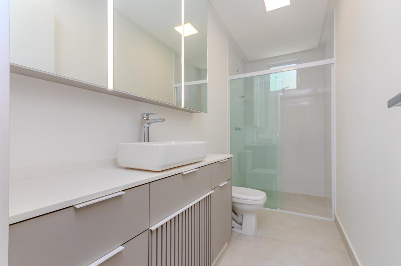 Apartamento no Edifício Place Vendôme em Itapema - foto 23