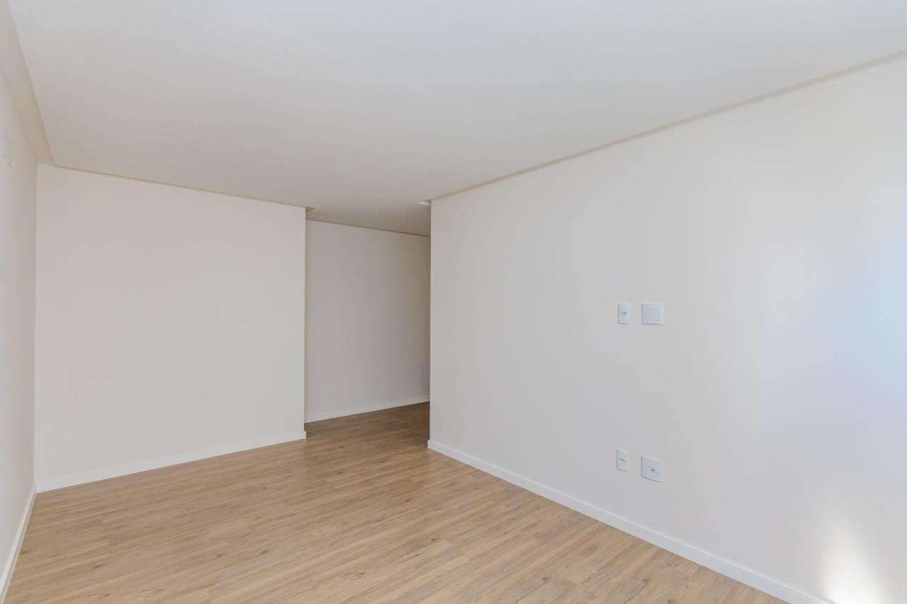 Apartamento no Edifício Place Vendôme em Itapema - foto 24