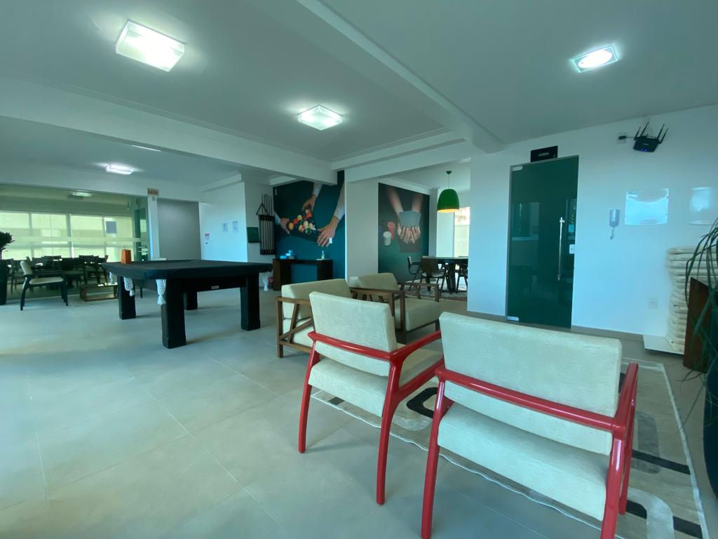 Apartamento no Edifício Central Tower em Itapema - foto 19