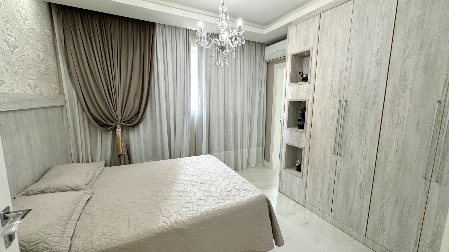 Apartamento no Edifício Zimmermann em Itapema - foto 15