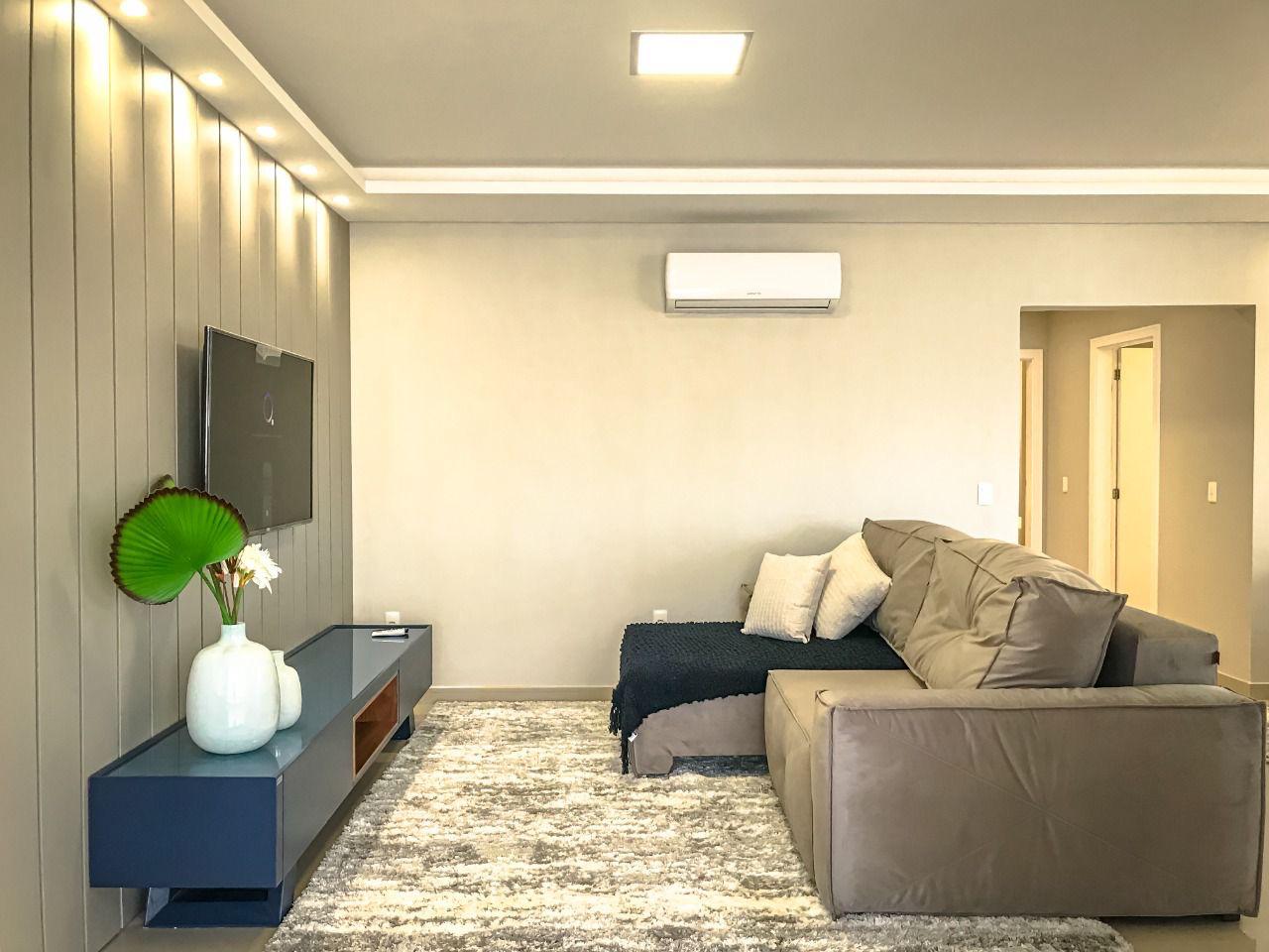 Apartamento no Edifício Luana Delagnello em Itapema - foto 4