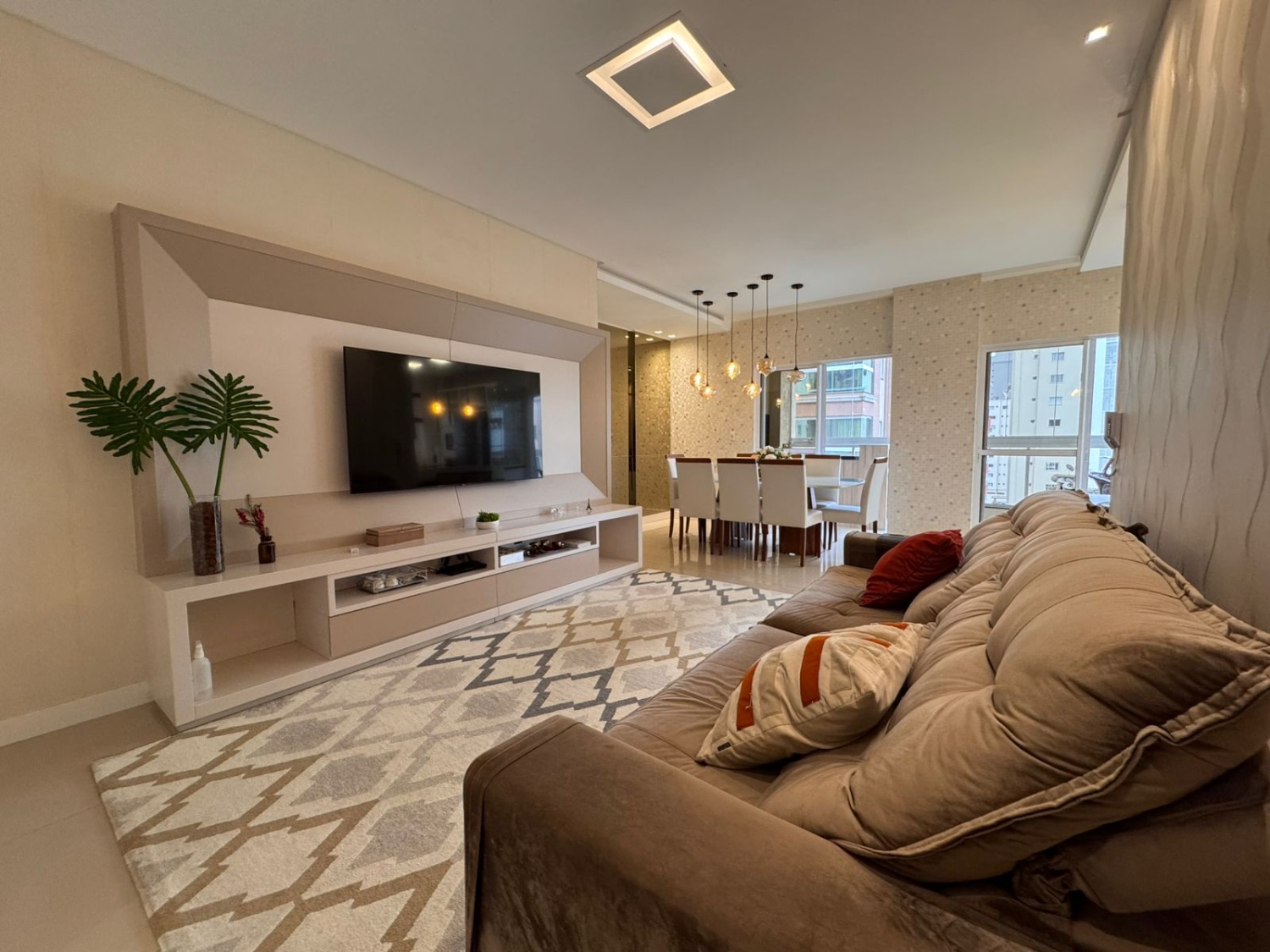 Apartamento no Edifício Imperador em Itapema - foto 2