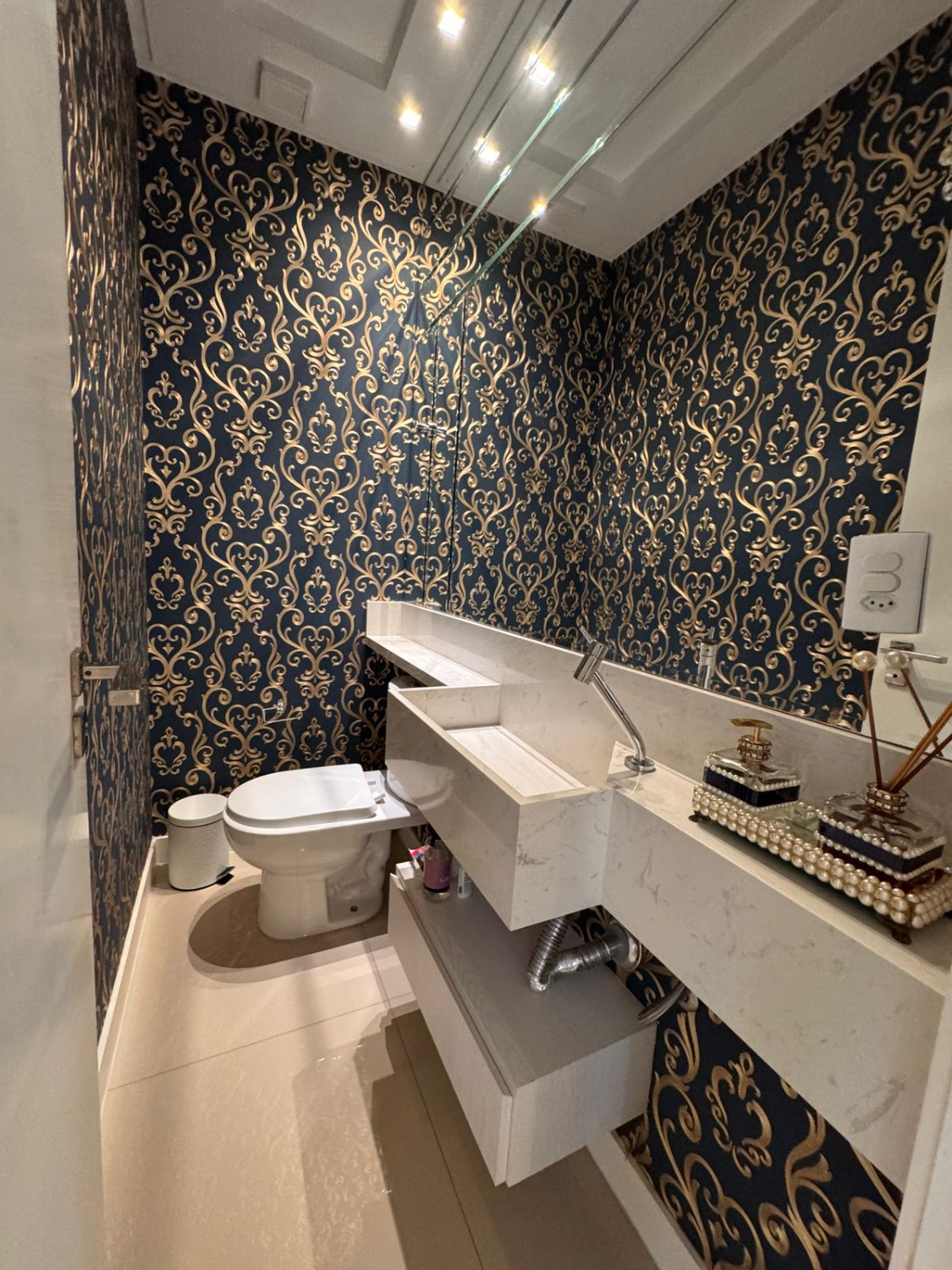 Apartamento no Edifício Imperador em Itapema - foto 10
