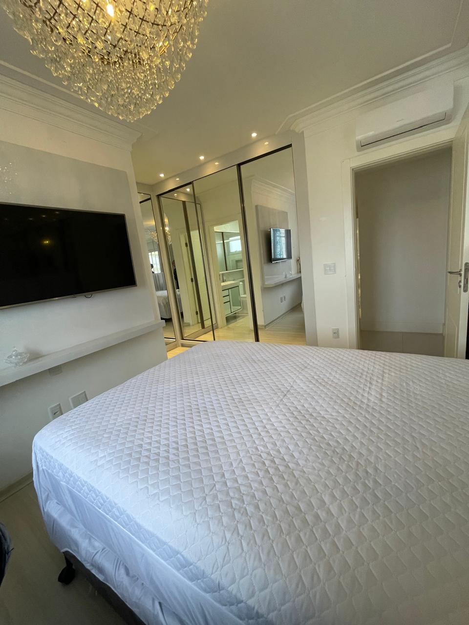 Apartamento no Edifício Maison Paris em Itapema - foto 11
