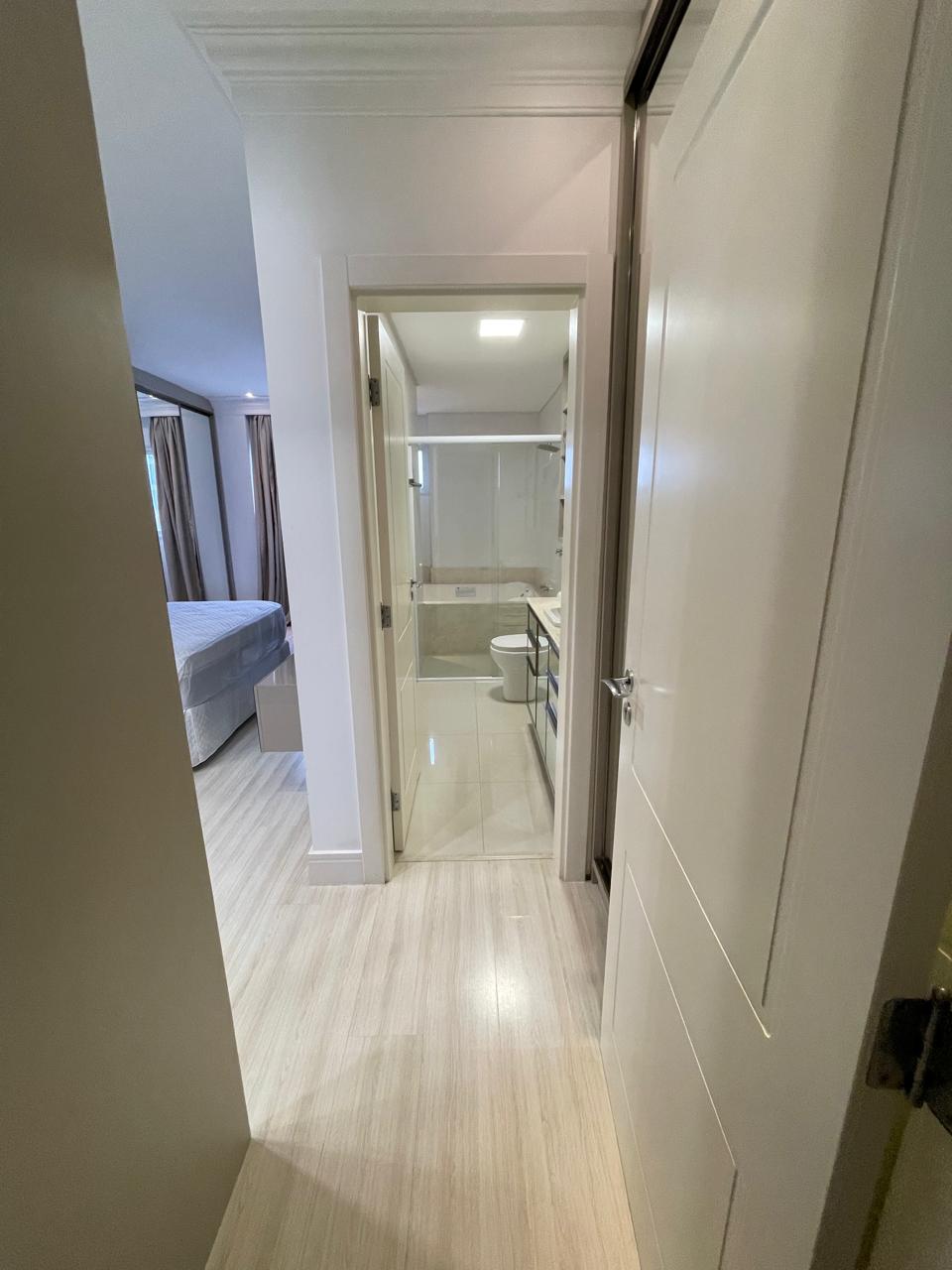 Apartamento no Edifício Maison Paris em Itapema - foto 23