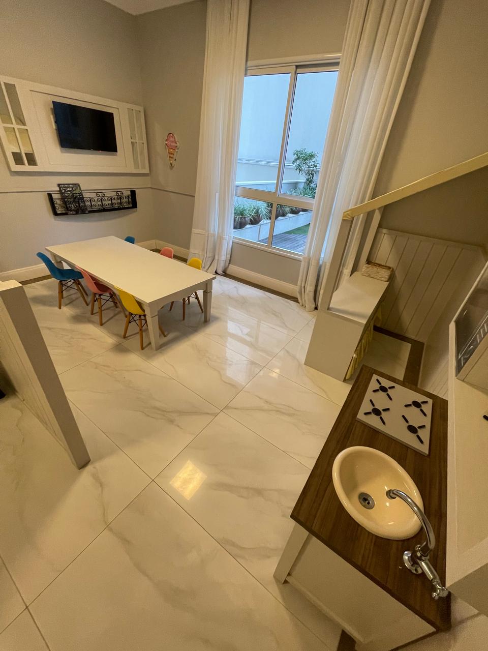 Apartamento no Edifício Maison Paris em Itapema - foto 26