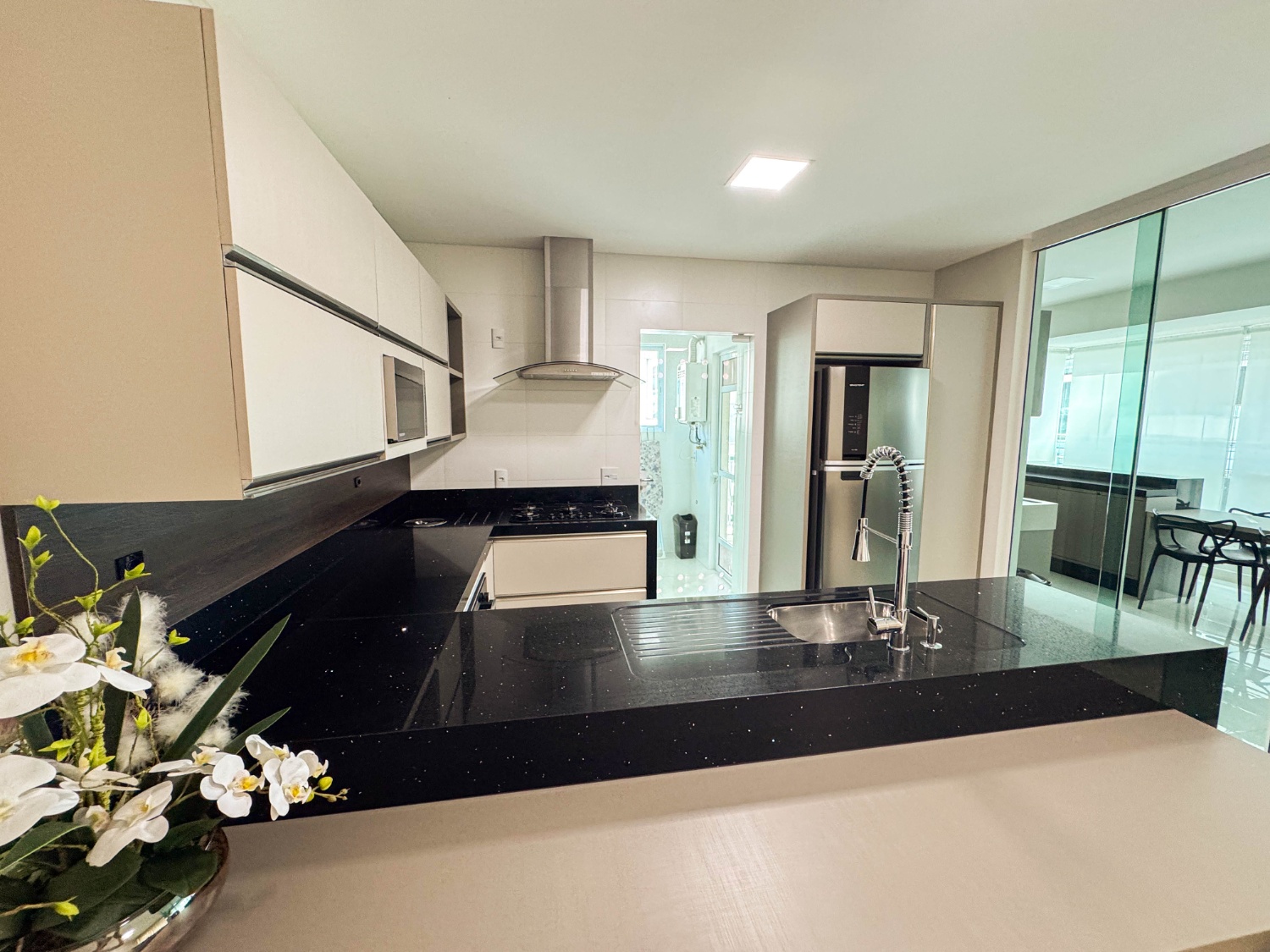 Apartamento no Edifício Jóia do Oceano em Itapema - foto 18