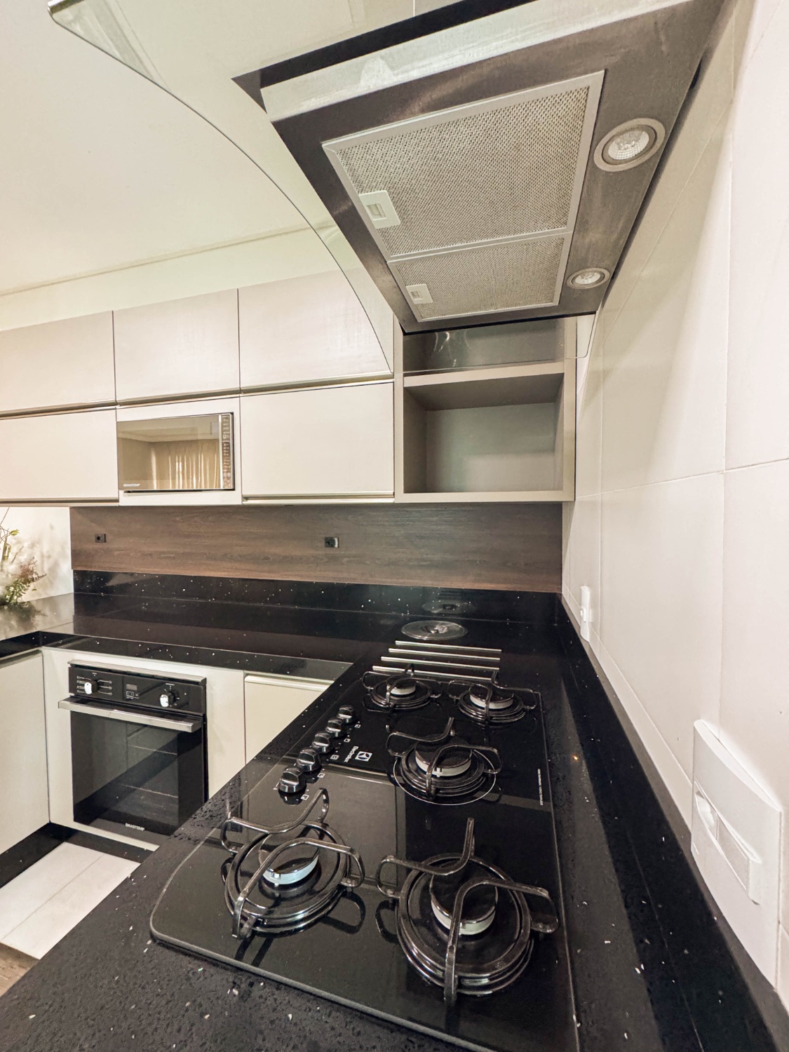 Apartamento no Edifício Jóia do Oceano em Itapema - foto 19
