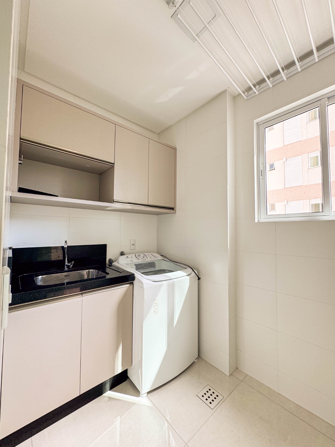 Apartamento no Edifício Jóia do Oceano em Itapema - foto 21