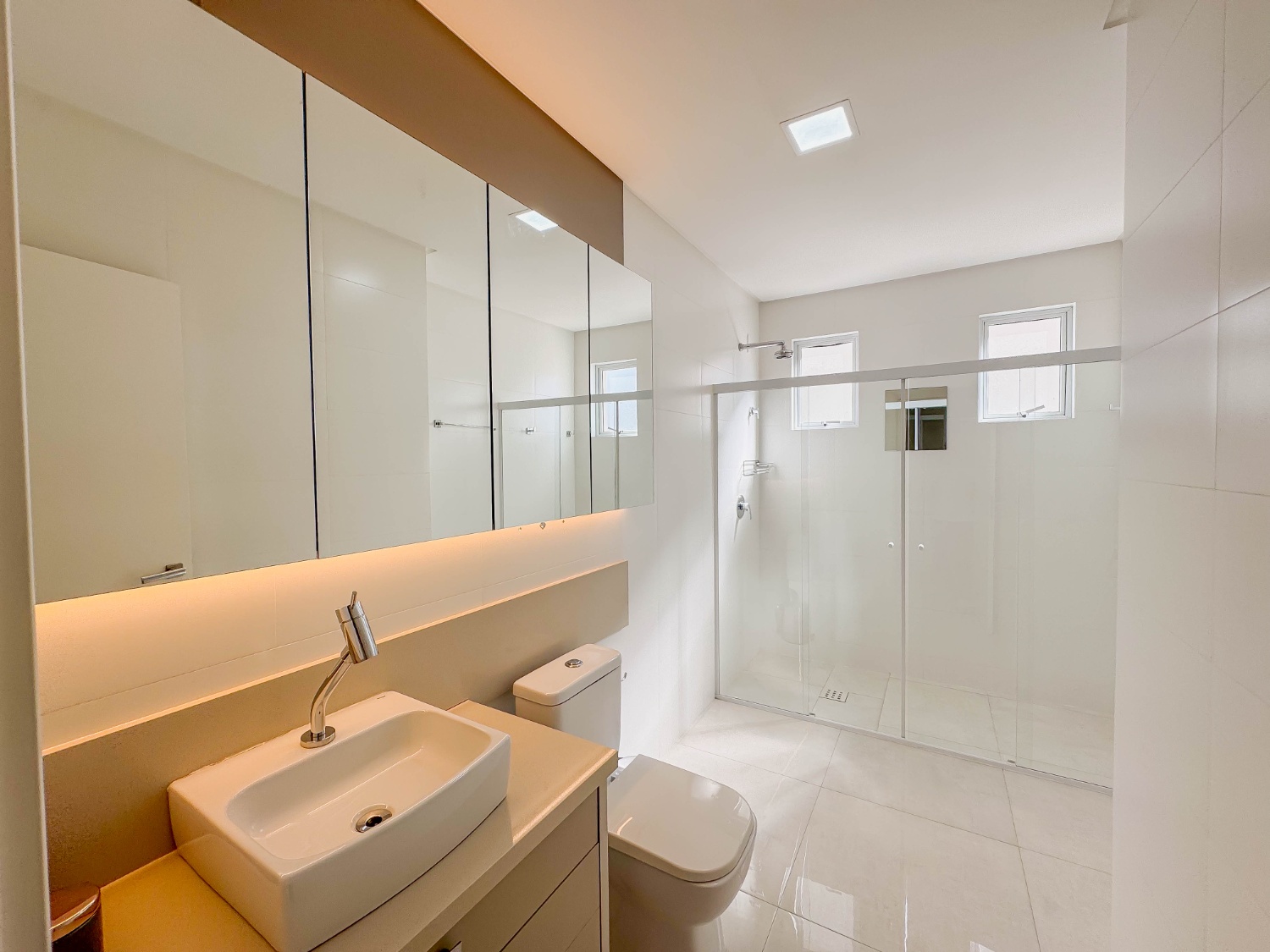 Apartamento no Edifício Jóia do Oceano em Itapema - foto 30