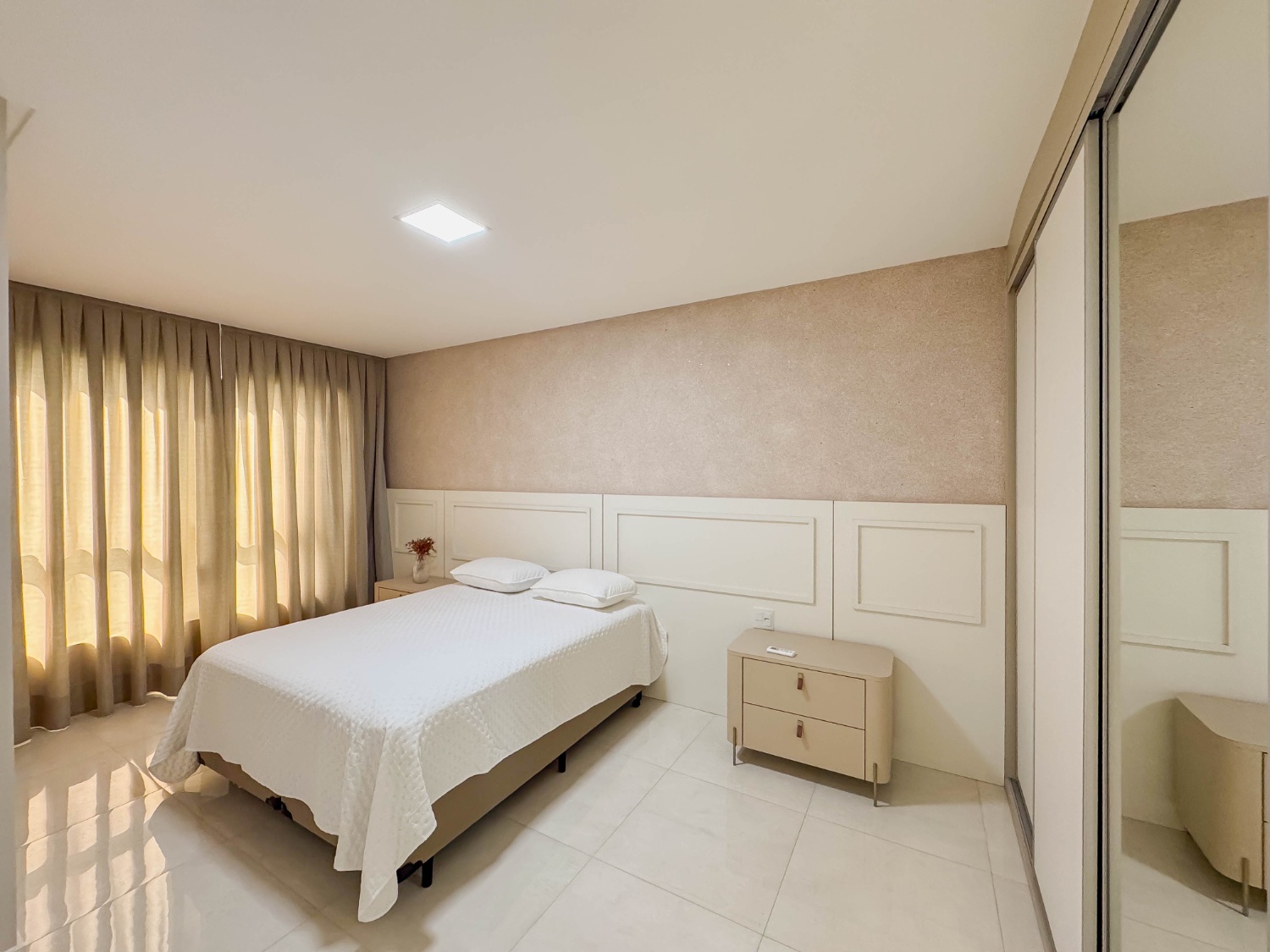 Apartamento no Edifício Jóia do Oceano em Itapema - foto 32