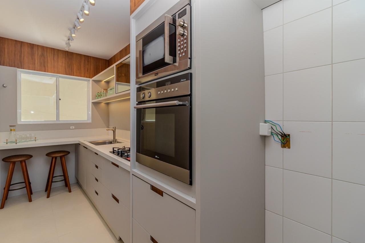Apartamento no Edifício Maria Mathilde em Balneário Camboriú - foto 9
