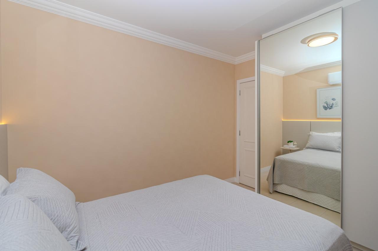 Apartamento no Edifício Maria Mathilde em Balneário Camboriú - foto 13