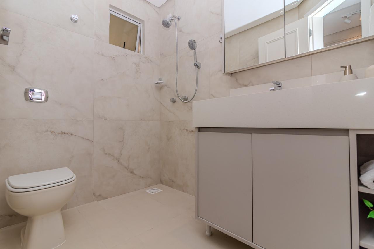 Apartamento no Edifício Maria Mathilde em Balneário Camboriú - foto 15