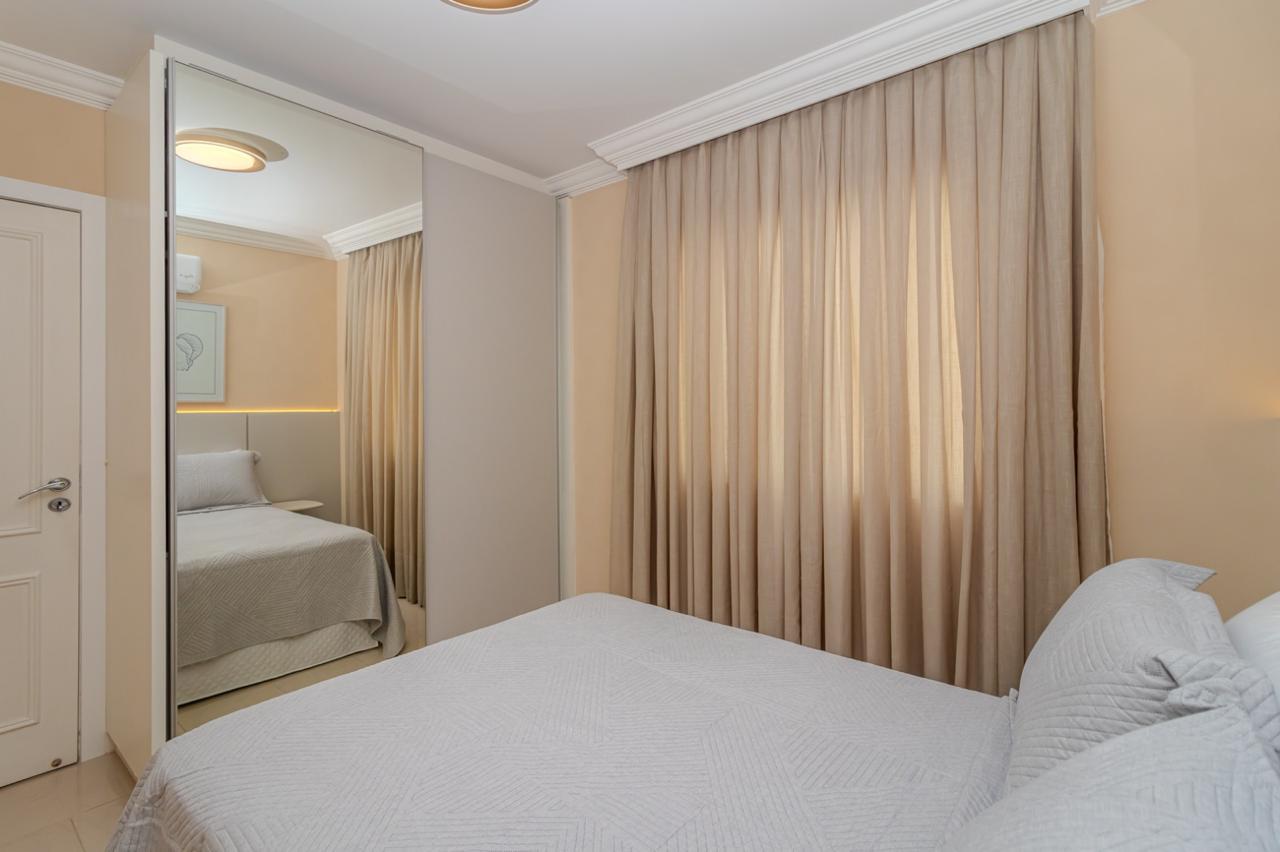 Apartamento no Edifício Maria Mathilde em Balneário Camboriú - foto 18