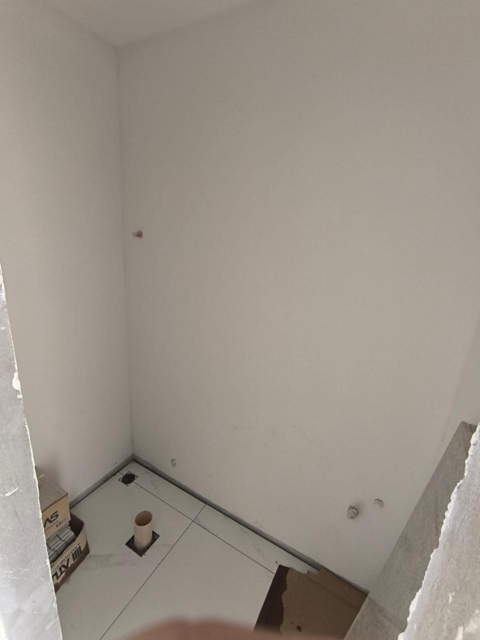 Apartamento no Edifício Victor Emmanuel em Itapema - foto 23
