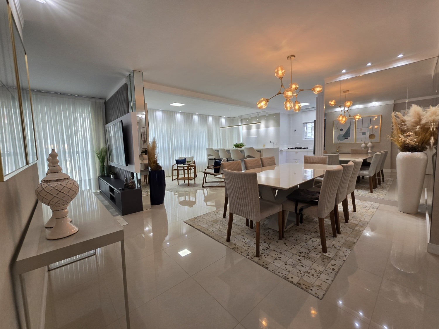 Apartamento no Edifício Villa Toscana em Itapema - foto 2