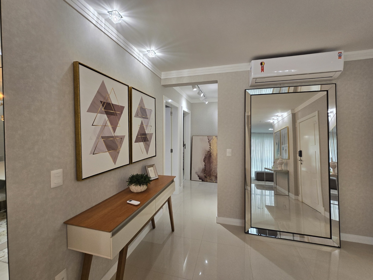 Apartamento no Edifício Villa Toscana em Itapema - foto 12