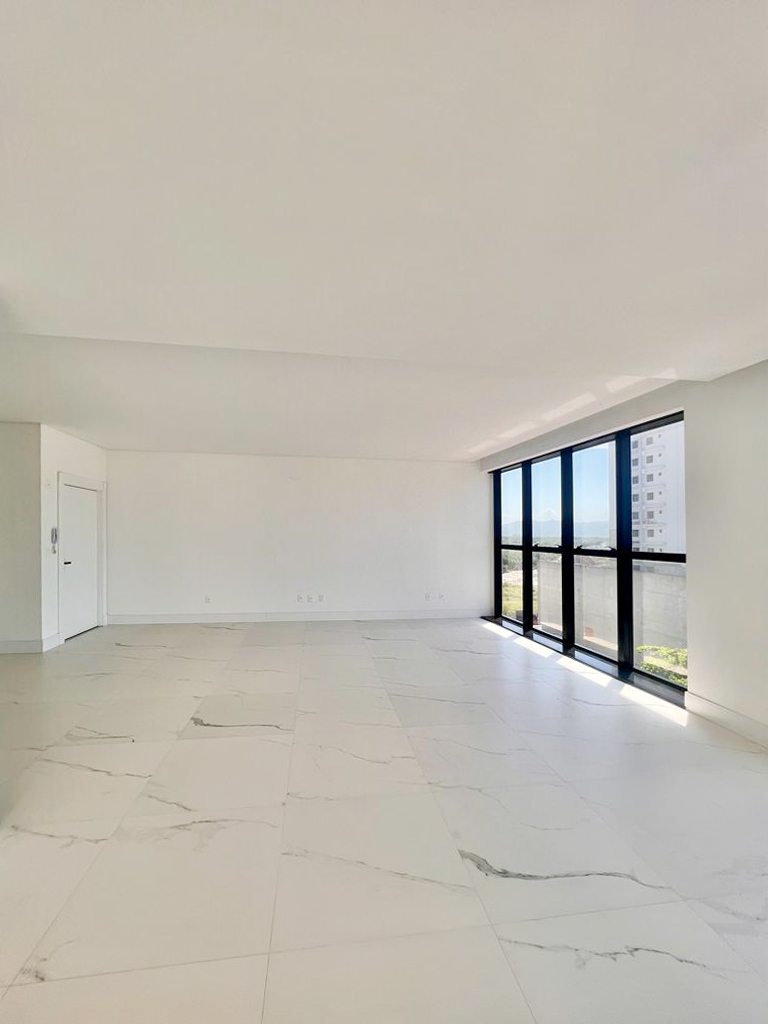 Apartamento no Edifício Carmel Residence em Itapema - foto 8